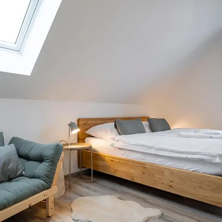 Berg Klinovec Loučná pod Klínovcem